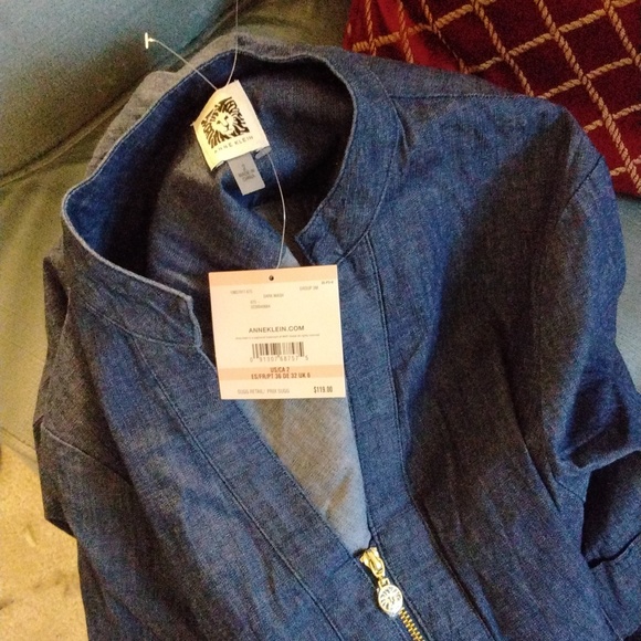 Women's NWT Ann Klein Denim Short Sleeve Midi Shift Dress with 3/4 zip Size 2 - Picture 4 of 5